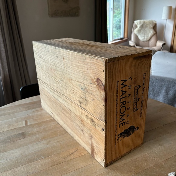 Vintage French Wine Crate - Picture 6 of 11